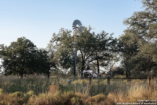 000 Black Jack Road Fredonia, TX 76842