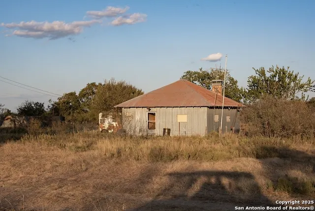 000 Black Jack Road Fredonia, TX 76842