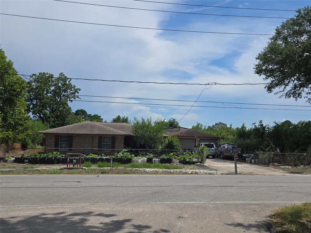 6713 Breen Drive Houston, TX 77086