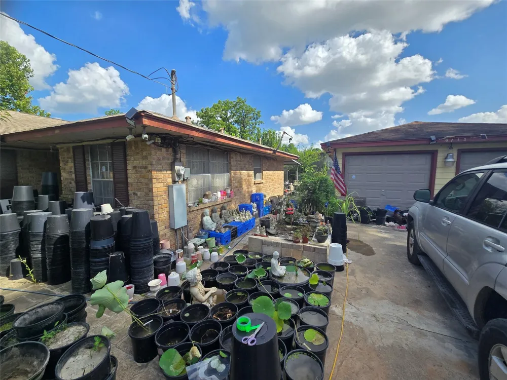 6713 Breen Drive Houston, TX 77086