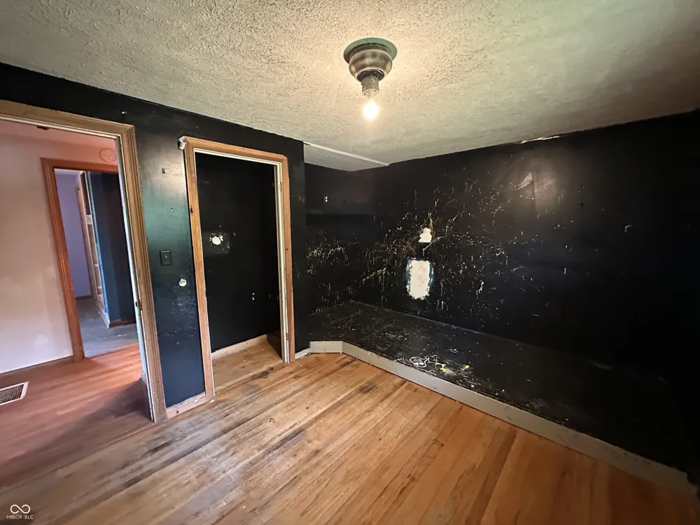 2138 W Range Line Road Greencastle, IN 46135