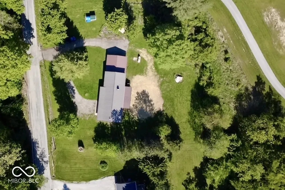 2138 W Range Line Road Greencastle, IN 46135