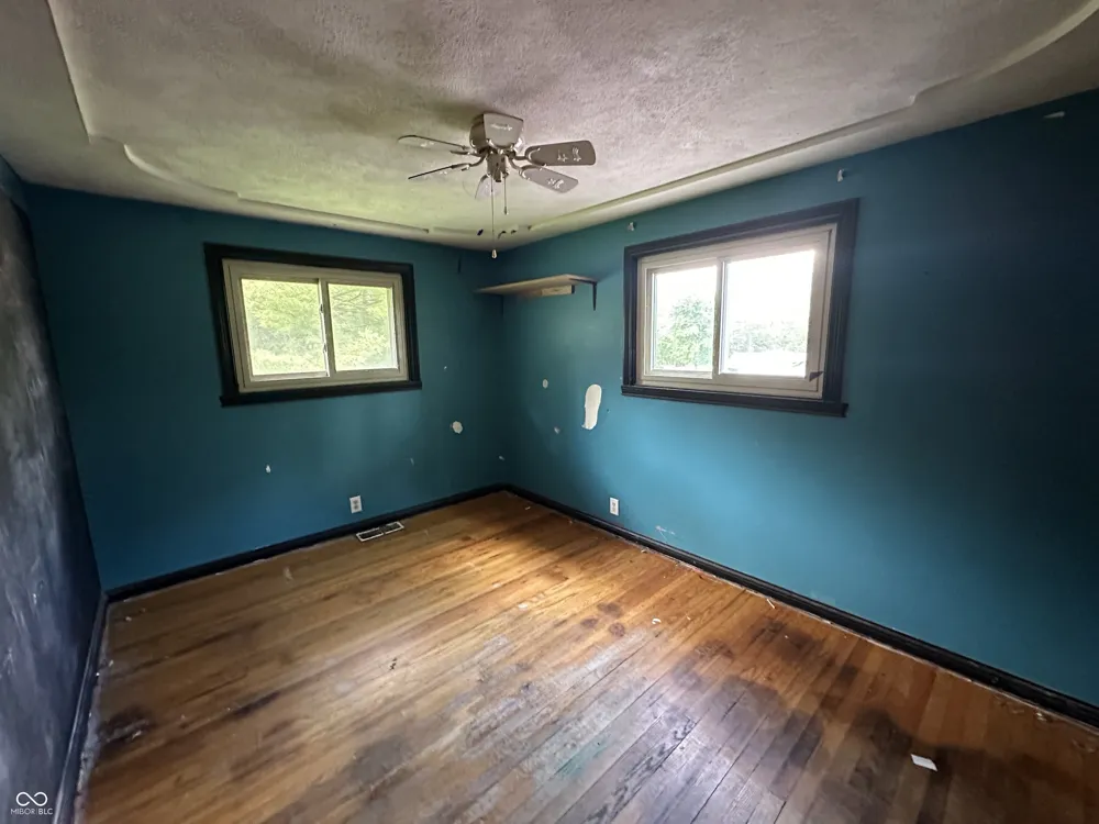 2138 W Range Line Road Greencastle, IN 46135