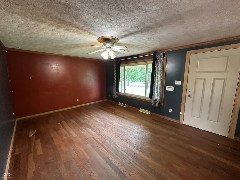 2138 W Range Line Road Greencastle, IN 46135