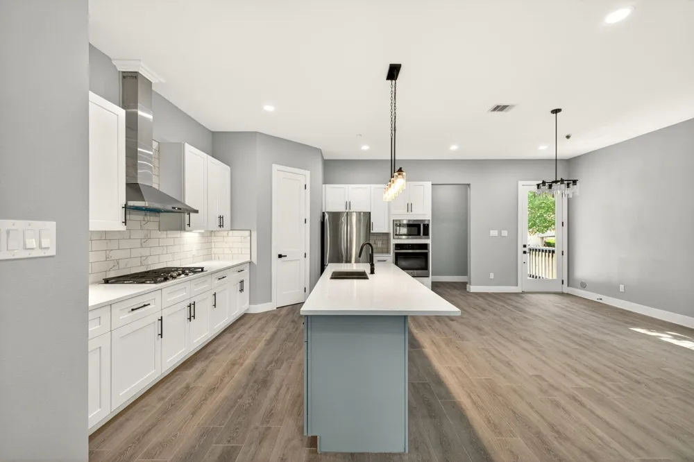 4517 Larch Lane Bellaire, TX 77401