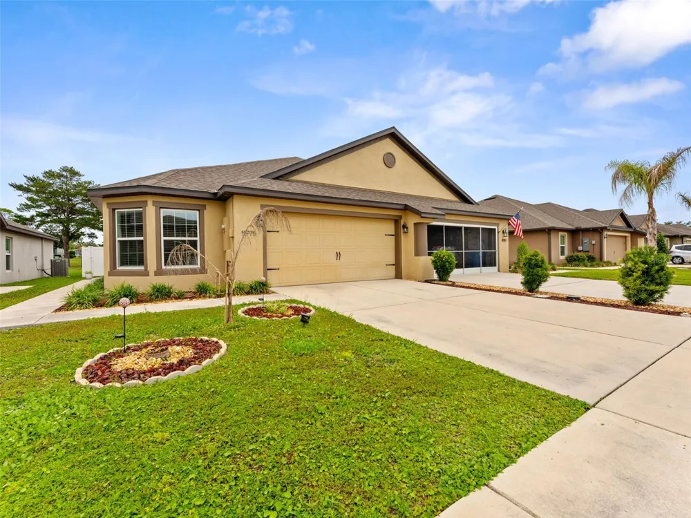 8975 SOUTHERN CHARM CIRCLE Brooksville, FL 34613