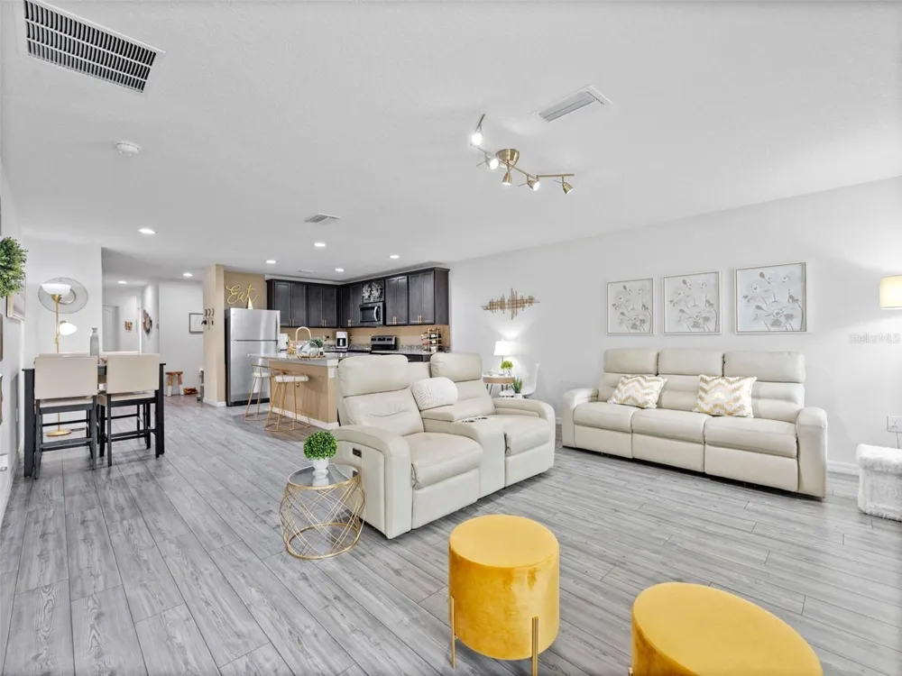 8975 SOUTHERN CHARM CIRCLE Brooksville, FL 34613