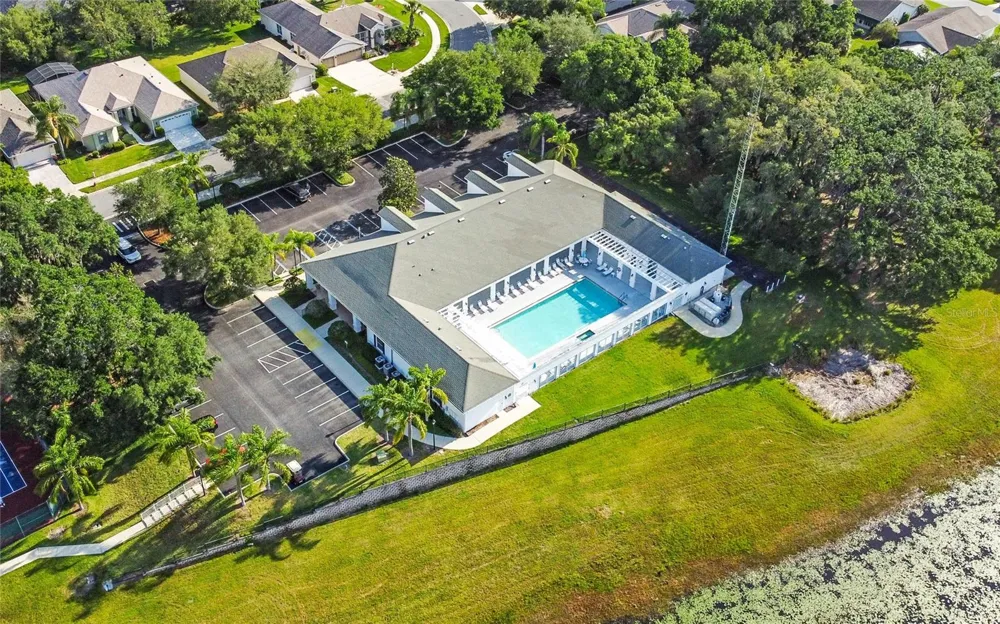 25049 NAVEL AVENUE Leesburg, FL 34748
