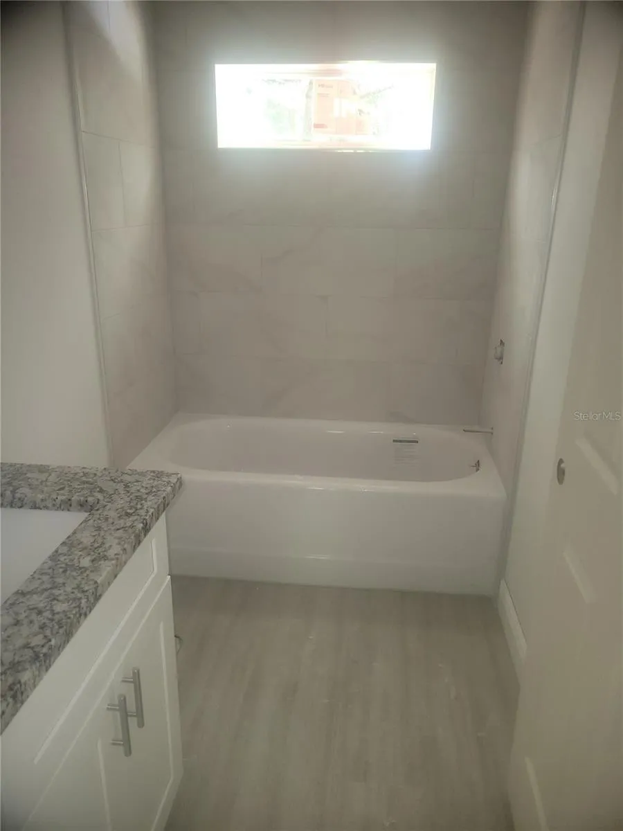 338 2ND WAY Interlachen, FL 32148