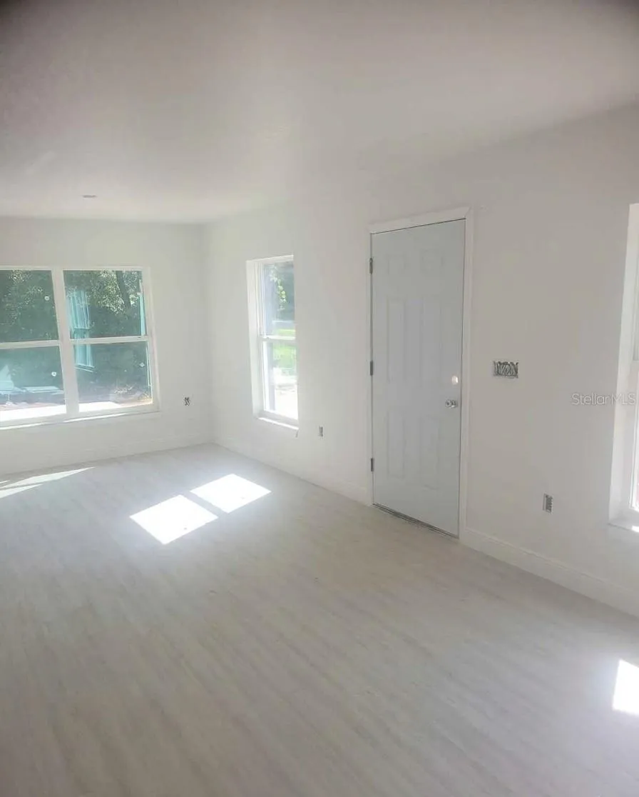 338 2ND WAY Interlachen, FL 32148