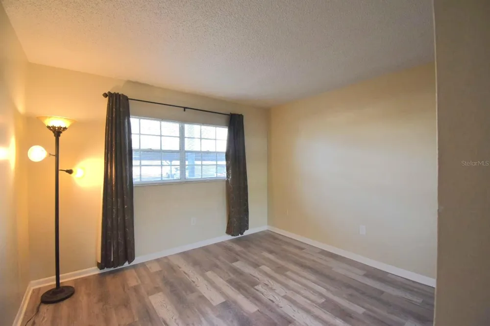 970 VIRGINIA STREET #107 Dunedin, FL 34698