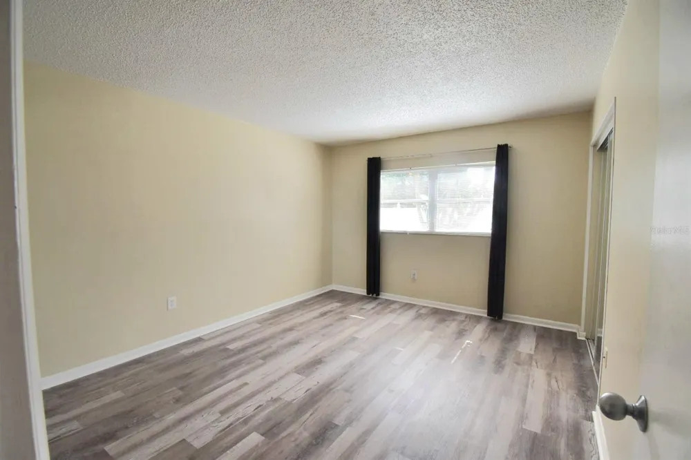 970 VIRGINIA STREET #107 Dunedin, FL 34698