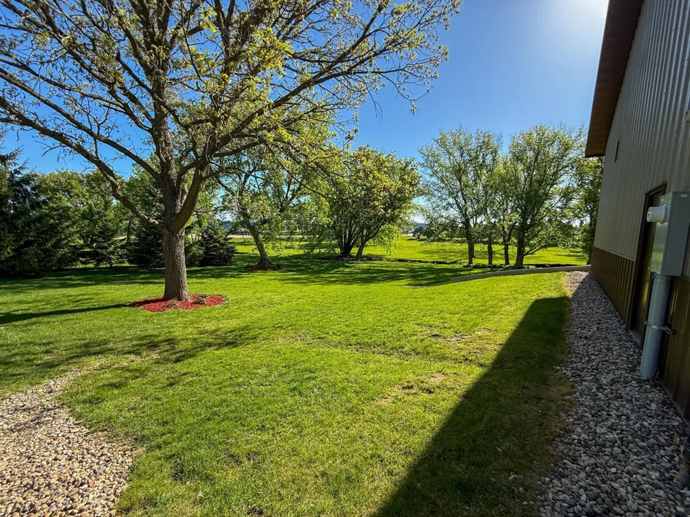406 2nd Street NE Dodge Center, MN 55927