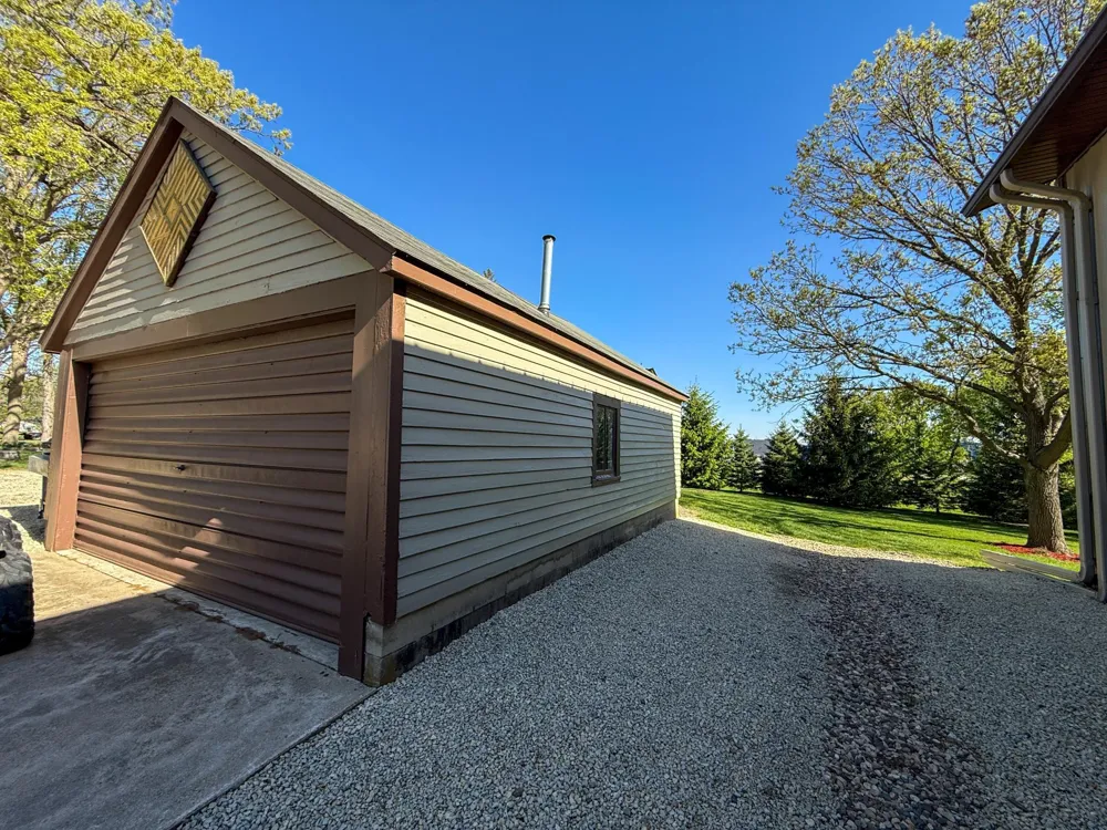 406 2nd Street NE Dodge Center, MN 55927