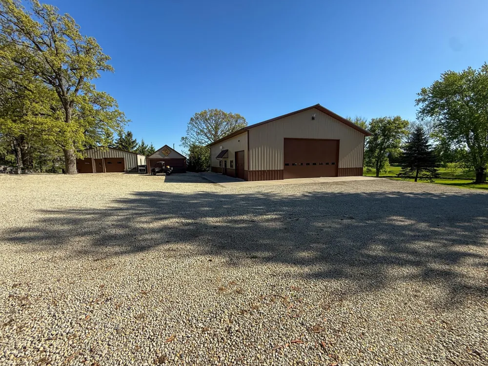 406 2nd Street NE Dodge Center, MN 55927