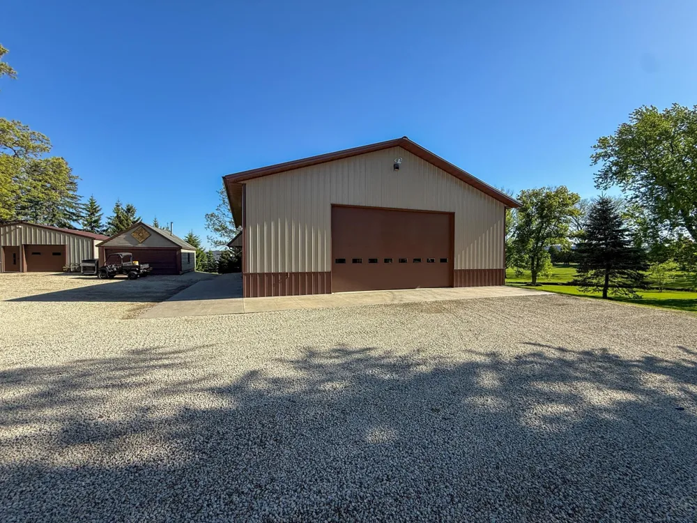 406 2nd Street NE Dodge Center, MN 55927