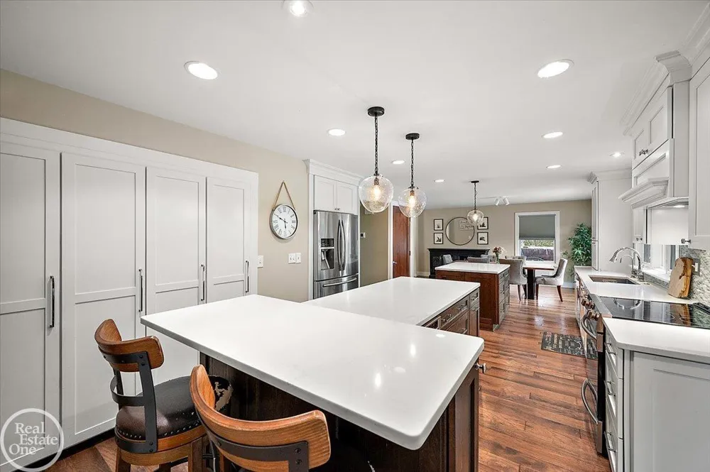 88 Aspinwall Drive Troy City, MI 48098
