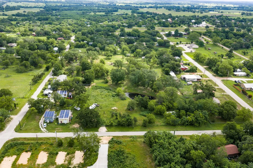 Belton Street McDade, TX 78650