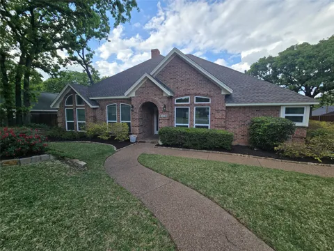 2954 Woodland Hills Drive