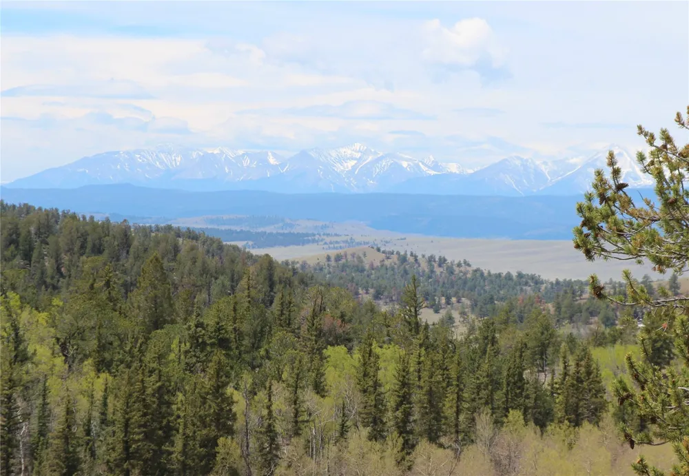 8221 Remington Road Como, CO 80432