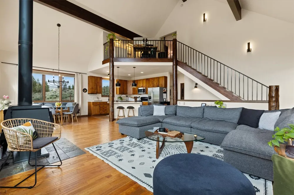 33632 Seneca Trail Oak Creek, CO 80467