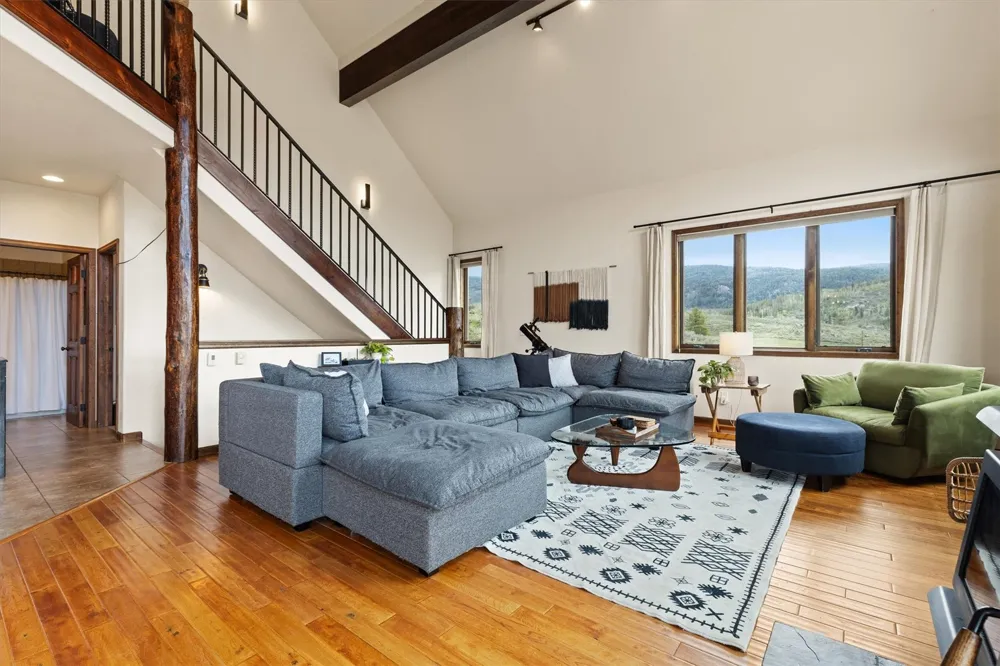 33632 Seneca Trail Oak Creek, CO 80467