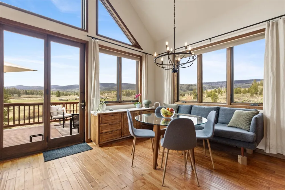 33632 Seneca Trail Oak Creek, CO 80467