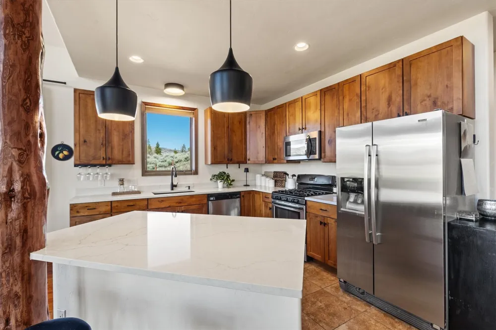 33632 Seneca Trail Oak Creek, CO 80467