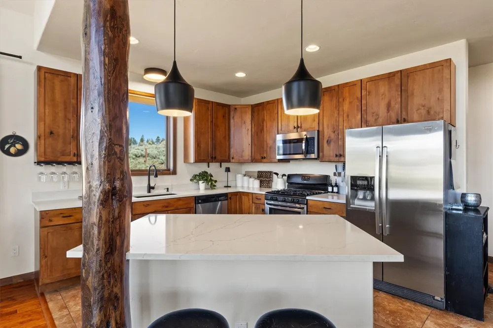 33632 Seneca Trail Oak Creek, CO 80467