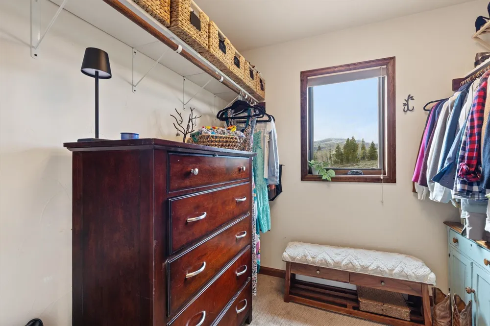 33632 Seneca Trail Oak Creek, CO 80467