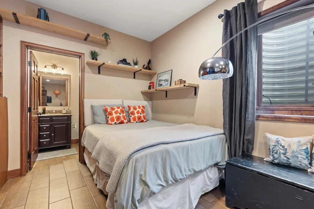 33632 Seneca Trail Oak Creek, CO 80467