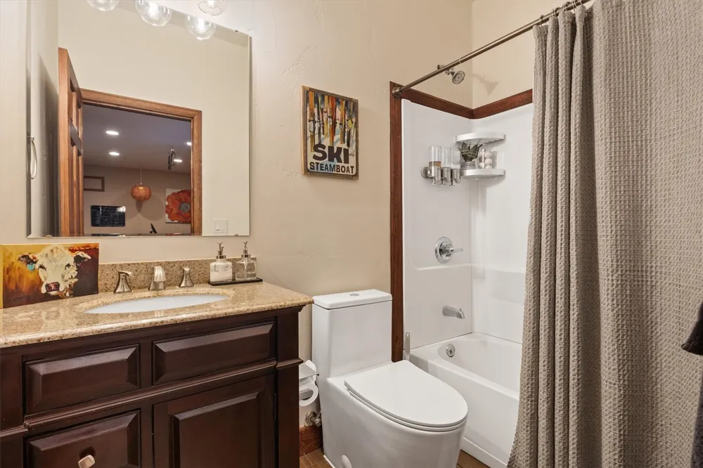 33632 Seneca Trail Oak Creek, CO 80467