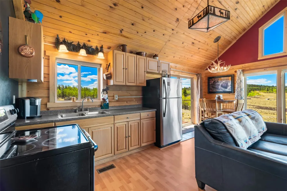 15 Mallard Road Como, CO 80432