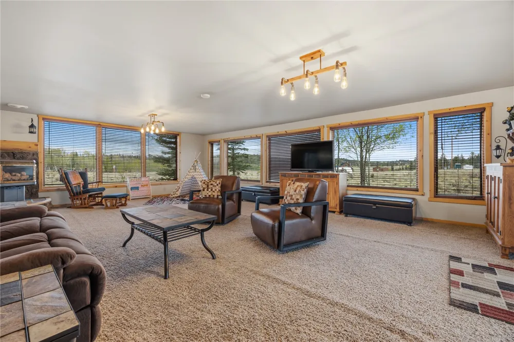 275 Vulture Lane Jefferson, CO 80456