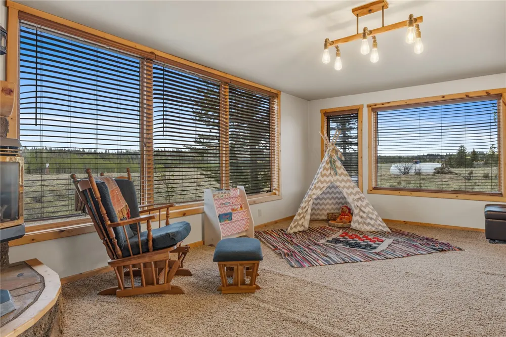 275 Vulture Lane Jefferson, CO 80456
