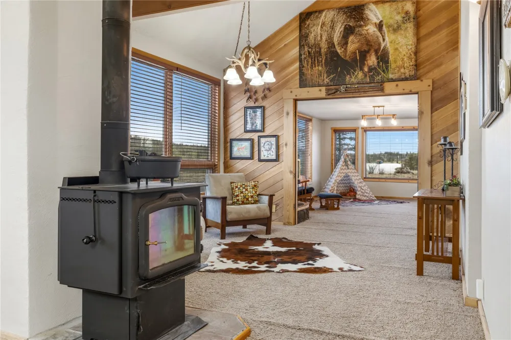 275 Vulture Lane Jefferson, CO 80456