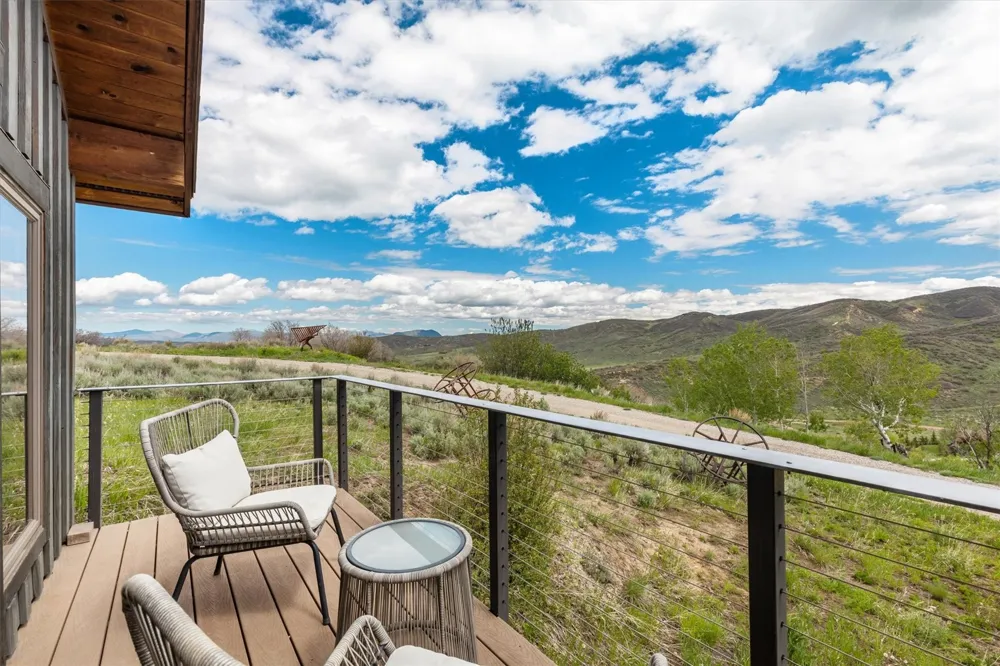 32090 Judge's Viewpoint Oak Creek, CO 80467