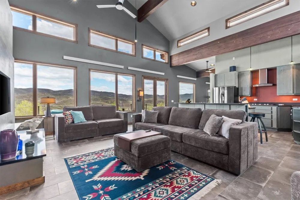 32090 Judge's Viewpoint Oak Creek, CO 80467