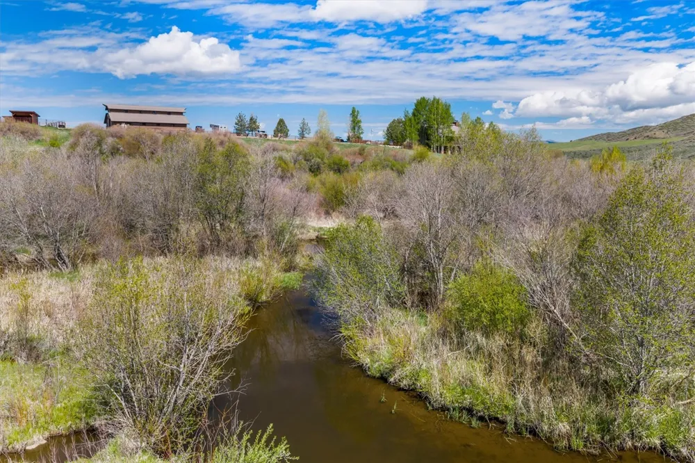 32090 Judge's Viewpoint Oak Creek, CO 80467