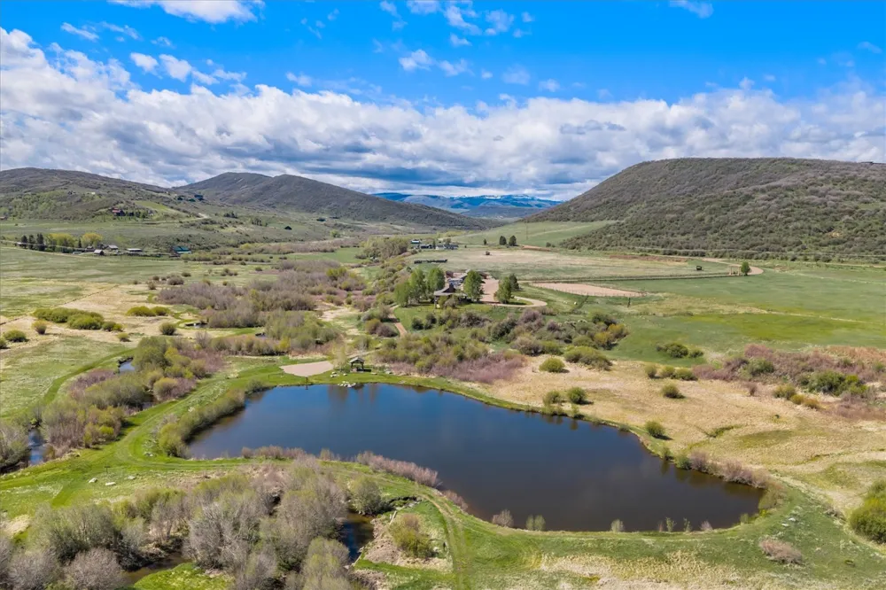 32090 Judge's Viewpoint Oak Creek, CO 80467