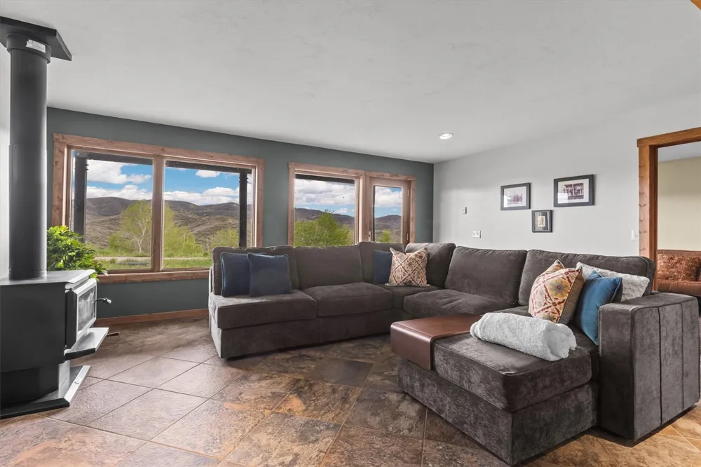 32090 Judge's Viewpoint Oak Creek, CO 80467