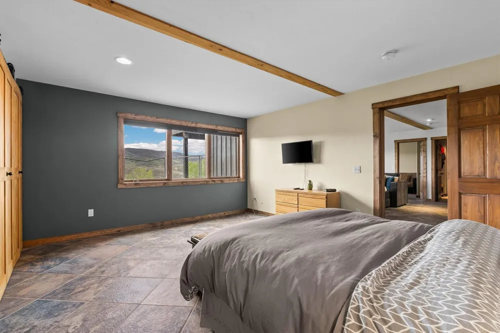 32090 Judge's Viewpoint Oak Creek, CO 80467