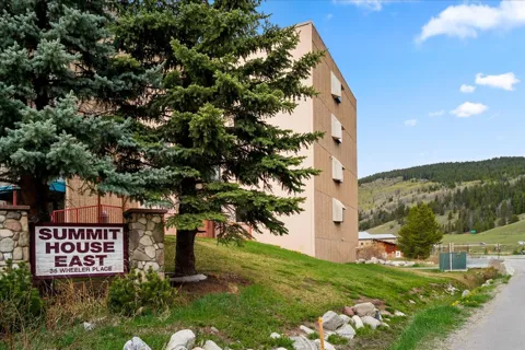 35 Wheeler Place #303
