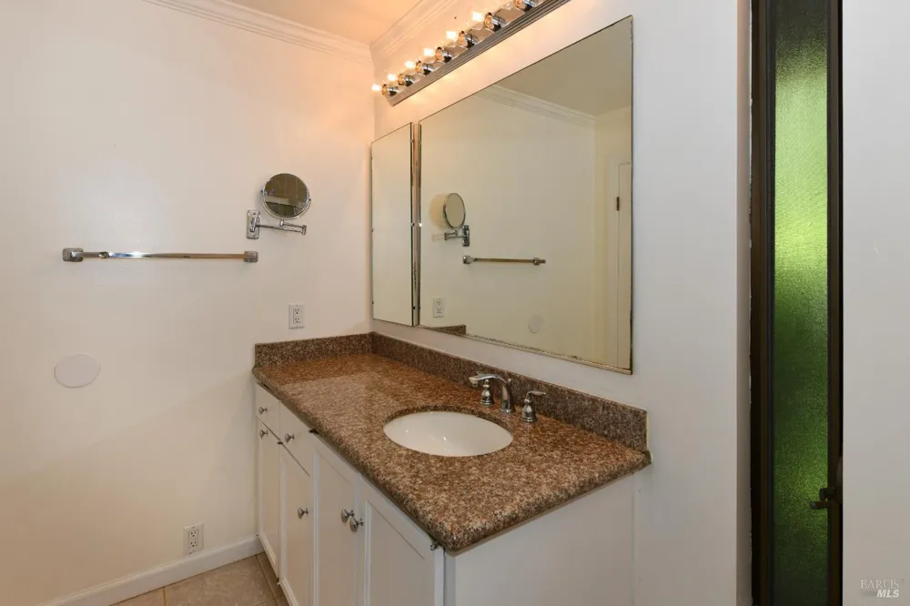 120 Milliken Creek Drive Napa, CA 94558