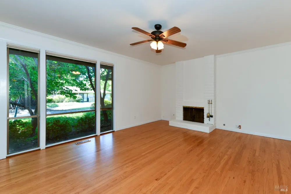 120 Milliken Creek Drive Napa, CA 94558