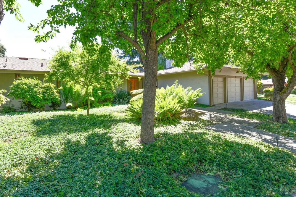 120 Milliken Creek Drive Napa, CA 94558