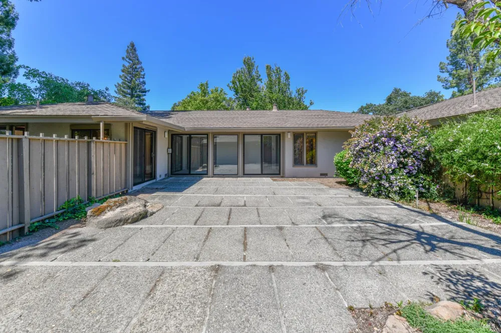 120 Milliken Creek Drive Napa, CA 94558