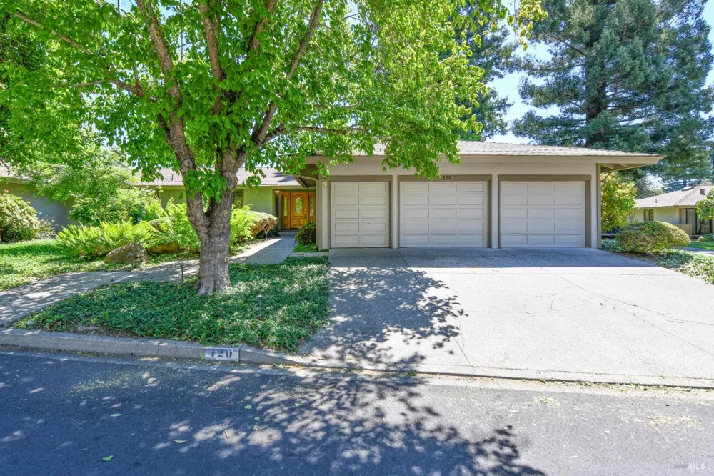 120 Milliken Creek Drive Napa, CA 94558