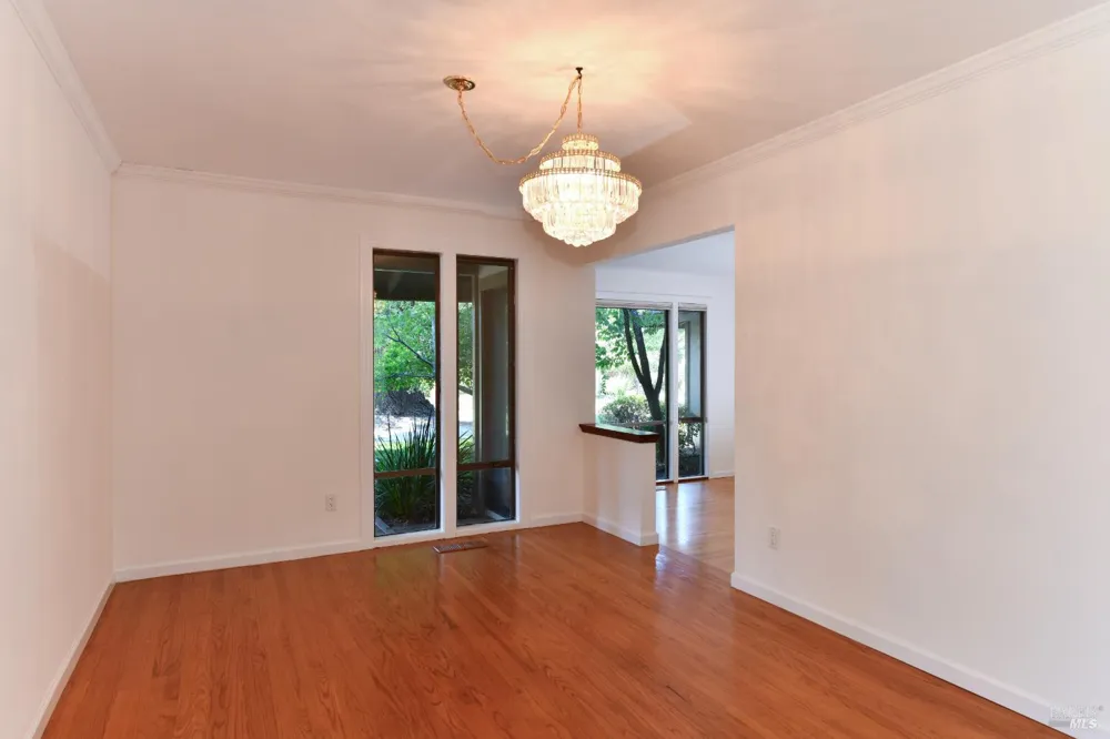 120 Milliken Creek Drive Napa, CA 94558