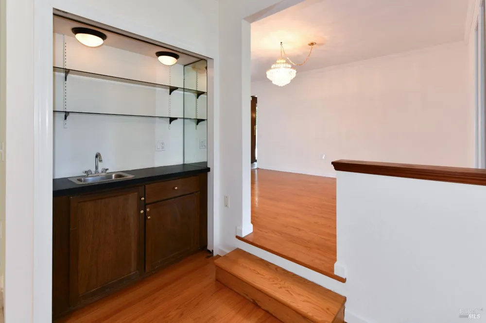 120 Milliken Creek Drive Napa, CA 94558